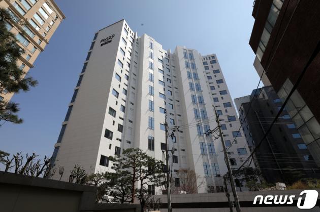 올해 공시가격 1위 '가장 비싼 아파트'로 꼽힌 서울 강남구 '더펜트하우스 청담'. 2022.4.4/뉴스1 ⓒ News1 황기선 기자