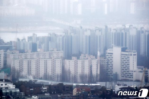 서울 남산에서 바라본 아파트 단지 모습. 2024.1.21/뉴스1 ⓒ News1 이광호 기자