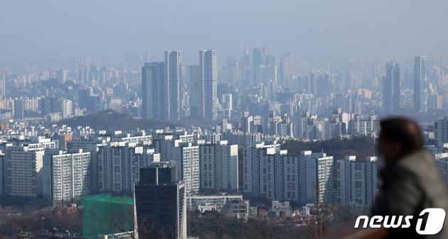 서울 남산에서 바라본 아파트 단지 모습. 2024.1.30/뉴스1 ⓒ News1 김명섭 기자